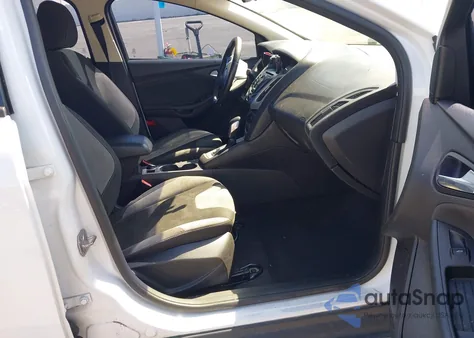 2014 Ford Focus Se из США, поврежденный, VIN 1FADP3F20EL403317